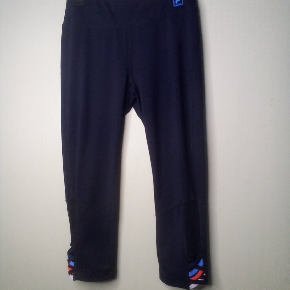 Fila Capri Leggings Women M Sport Active Leg Cut-Out Zip Pocket Black - Picture 2 of 13